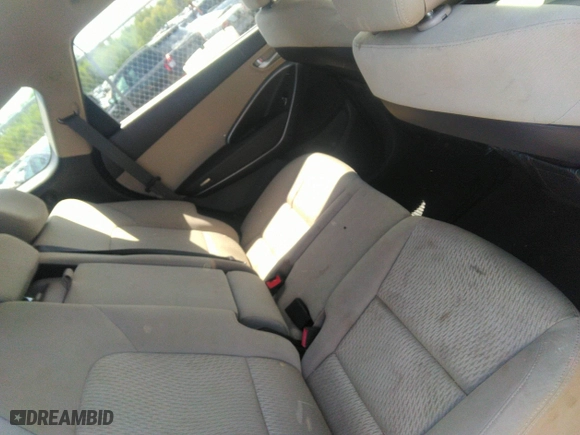 2016 Hyundai Santa Fe SE with VIN KM8SM4HF9GU162284, listed as a IAAI auction lot 42061934 with 155,544 mi miles. Bid and sale history available at carsss.com. Image 8.