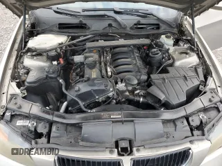 2008 BMW 3 Series 328i with VIN WBAVA37508NL51654, listed as a Copart auction lot 85218154 with 169,260 mi miles and Salvage Title. Bid and sale history available at DreamBid. Image 13.
