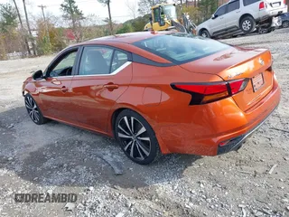 2019 Nissan Altima 2.5 SR with VIN 1N4BL4CV6KC102571, listed as a IAAI auction lot 40963352 with 203,747 mi miles. Bid and sale history available at carsss.com. Image 3.