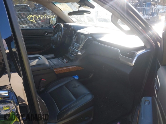 2019 Chevrolet Suburban Premier with VIN 1GNSKJKCXKR111502, listed as a IAAI auction lot 41075435 with 134,555 mi miles and . Bid and sale history available at DreamBid. Image 5.