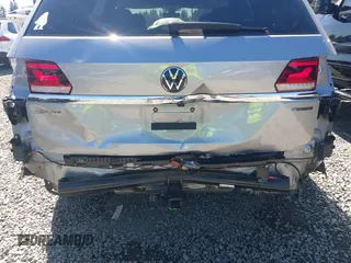 2023 Volkswagen Atlas SEL z VIN 1V2BR2CA9PC534703, wystawiony jako IAAI lot #42033612 z przebiegiem 22 886 mil mil oraz . Historia ofert i sprzedaży dostępna na DreamBid. Obrazek 6.