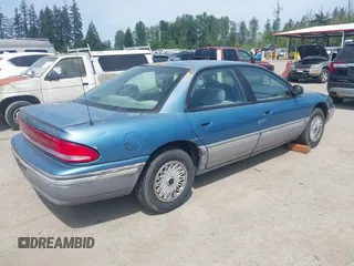 1995 Chrysler Concorde z VIN 1C3HD56T9SF640265, wystawiony jako IAAI lot #42217607 z przebiegiem 291 060 mil mil oraz . Historia ofert i sprzedaży dostępna na DreamBid. Obrazek 4.