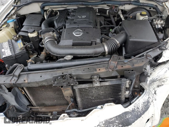 2010 Nissan Pathfinder SE z VIN 5N1AR1NB2AC605384, wystawiony jako Copart lot #52105735 z przebiegiem 138 019 mil mil oraz Szkoda całkowita • Salvage title. Historia ofert i sprzedaży dostępna na DreamBid. Obrazek 13.