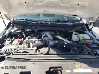 2024 Ford F-350 XL with VIN 1FT8W3DT0REE67068, listed as a Copart auction lot 43037035 with 16,371 mi miles and Salvage Title. Bid and sale history available at DreamBid. Image 13.