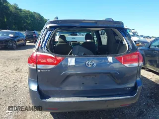 2013 Toyota Sienna LE AAS with VIN 5TDKK3DCXDS350005, listed as a IAAI auction lot 42470301 with 345,695 mi miles and . Bid and sale history available at DreamBid. Image 16.