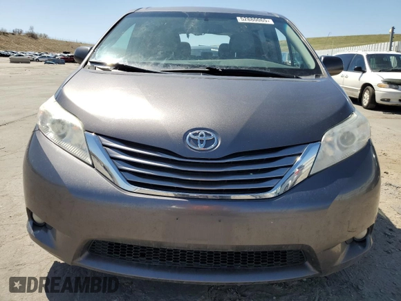 2017 Toyota Sienna with VIN 5TDDZ3DC0HS167688, listed as a Copart auction lot 52880065 with 109,104 mi miles and Salvage Title. Bid and sale history available at DreamBid. Image 5.