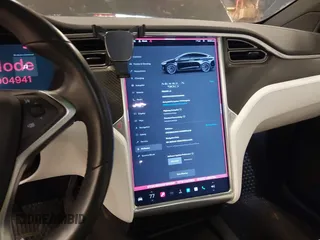 2016 Tesla Model X 70D with VIN 5YJXCBE23GF004941, listed as a IAAI auction lot 41706603 with 108,052 mi miles and . Bid and sale history available at DreamBid. Image 18.