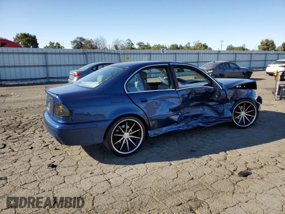 2001 BMW 5 Series 525iA with VIN WBADT43411GF55207, listed as a Copart auction lot 72247264 with 129,965 mi miles and Salvage Title. Bid and sale history available at carsss.com. Image 3.