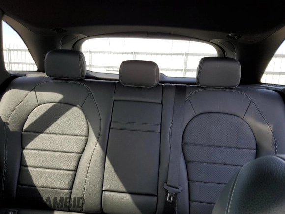 2019 Mercedes-Benz GLC with VIN WDC0G4KBXKV144205, listed as a Copart auction lot 53776625 with 110,136 mi miles and Clean Title. Bid and sale history available at carsss.com. Image 10.