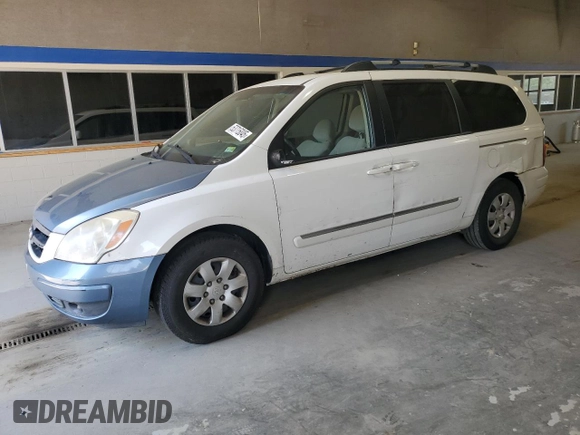 2008 Hyundai Entourage GLS z VIN KNDMC233786053636, wystawiony jako Copart lot #53715045 z przebiegiem 254 149 mil mil oraz Szkoda całkowita • Salvage title. Historia ofert i sprzedaży dostępna na DreamBid. Obrazek 1.