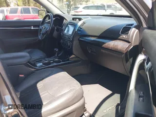 2014 Kia Sorento EX with VIN 5XYKU4A74EG498074, listed as a IAAI auction lot 42136870 with 128,142 mi miles. Bid and sale history available at carsss.com. Image 5.