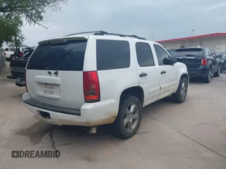 2008 Chevrolet Tahoe 3LT with VIN 1GNFC13J68R127765, listed as a IAAI auction lot 42652336 with 294,190 mi miles and . Bid and sale history available at DreamBid. Image 4.