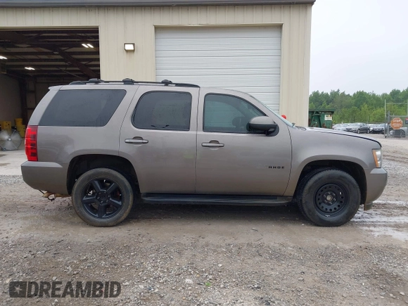 2012 Chevrolet Tahoe LT with VIN 1GNSCBE01CR123298, listed as a IAAI auction lot 42542148 with 203,752 mi miles and . Bid and sale history available at DreamBid. Image 13.