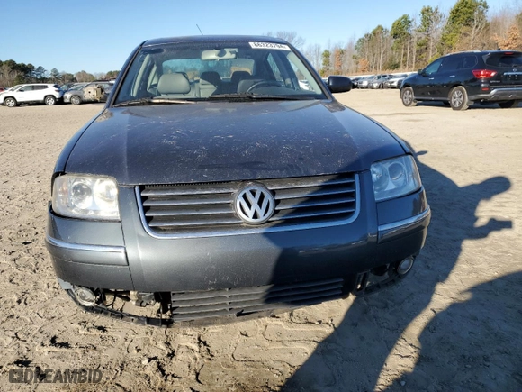 2003 Volkswagen Passat GLX with VIN WVWRH63B63P446844, listed as a Copart auction lot 86323794 with 157,023 mi miles and Clean Title. Bid and sale history available at carsss.com. Image 5.