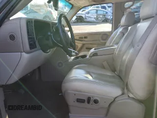 2006 Chevrolet Suburban Z71 with VIN 1GNFK16Z76J157910, listed as a Copart auction lot 77874854 with 0 mi miles and Salvage Title. Bid and sale history available at carsss.com. Image 7.
