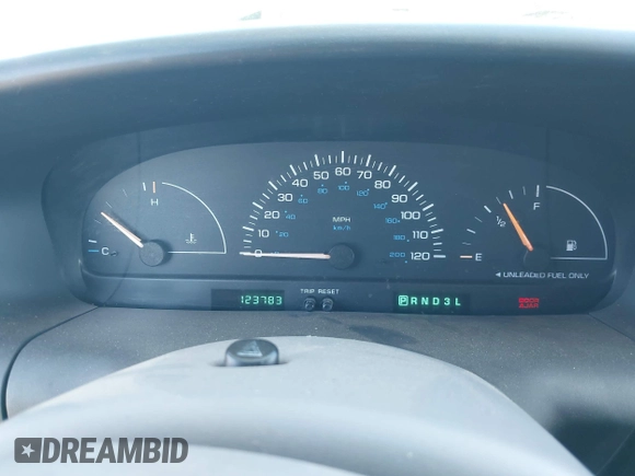 1998 Dodge Caravan with VIN 2B4FP253XWR829741, listed as a IAAI auction lot 42173839 with 123,783 mi miles and . Bid and sale history available at carsss.com. Image 7.
