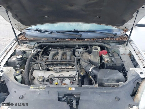 2008 Mercury Sable with VIN 1MEHM40W68G609467, listed as a IAAI auction lot 39694813 with 64,597 mi miles. Bid and sale history available at carsss.com. Image 10.