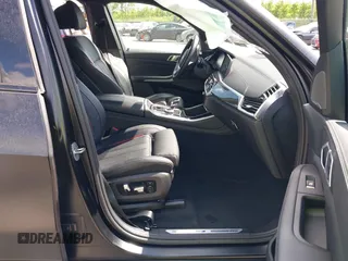 2022 BMW X5 xDrive40i with VIN 5UXCR6C08N9L39205, listed as a IAAI auction lot 42292571 with 98,275 mi miles and . Bid and sale history available at DreamBid. Image 5.