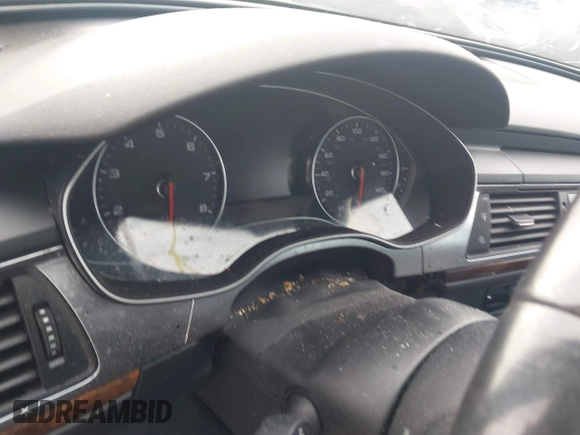 2015 Audi A6 Premium Plus z VIN WAUGFAFCXFN010306, wystawiony jako IAAI lot #42505993 z przebiegiem Nie podano mil oraz . Historia ofert i sprzedaży dostępna na DreamBid. Obrazek 14.