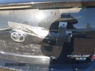 2005 Toyota Prius with VIN JTDKB20U553043952, listed as a IAAI auction lot 42204237 with 139,865 mi miles and . Bid and sale history available at DreamBid. Image 12.