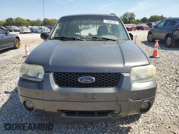 2005 Ford Escape Limited with VIN 1FMYU94175KB94533, listed as a Copart auction lot 71092124 with 156,992 mi miles and Salvage Title. Bid and sale history available at carsss.com. Image 5.