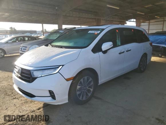 2024 Honda Odyssey EX-L with VIN 5FNRL6H6XRB008230, listed as a Copart auction lot 51418395 with 11,879 mi miles and Salvage Title. Bid and sale history available at DreamBid. Image 1.