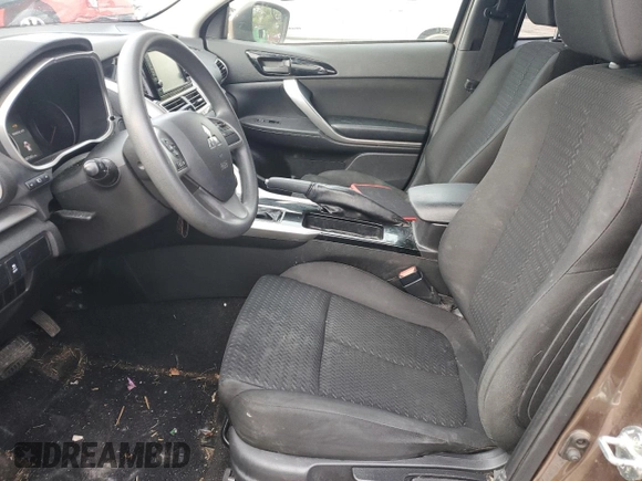 2018 Mitsubishi Eclipse Cross ES с VIN JA4AT3AA7JZ040149, выставлен на аукционе Copart как лот 84834854 с пробегом 87 347 миль миль и Списание • Salvage title. История ставок и продаж доступна на DreamBid. Изображение 7.