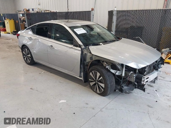 2019 Nissan Altima 2.5 SL with VIN 1N4BL4EV8KC216553, listed as a IAAI auction lot 41365870 with 60,091 mi miles. Bid and sale history available at carsss.com. Image 1.