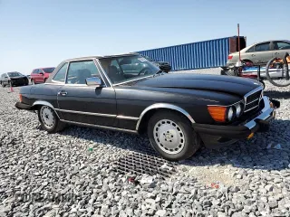 1986 Mercedes-Benz 560 Series 560SL with VIN WDBBA48D4GA045126, listed as a Copart auction lot 52407205 with 123,042 mi miles and Clean Title. Bid and sale history available at carsss.com. Image 4.