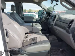 2019 Ford F-250 XL with VIN 1FT7X2B62KEG56083, listed as a IAAI auction lot 42452430 with 150,903 mi miles and . Bid and sale history available at DreamBid. Image 5.