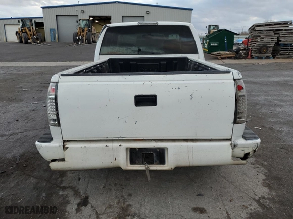 1998 Chevrolet C/K 1500 with VIN 2GCEC19R7W1113042, listed as a Copart auction lot 83655164 with 148,188 mi miles and Salvage Title. Bid and sale history available at carsss.com. Image 6.