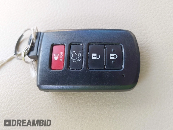 2019 Toyota Highlander SE with VIN 5TDKZRFH7KS551929, listed as a IAAI auction lot 42627458 with 84,117 mi miles and . Bid and sale history available at DreamBid. Image 11.