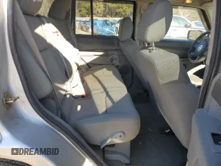 2006 Jeep Commander z VIN 1J8HG48N26C155767, wystawiony jako Copart lot #85277654 z przebiegiem 166 693 mil mil oraz Szkody całkowita. Historia ofert i sprzedaży dostępna na DreamBid. Obrazek 12.