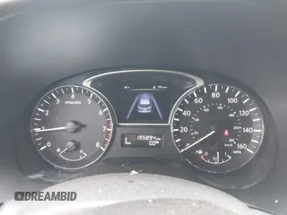 2015 Nissan Pathfinder S z VIN 5N1AR2MN8FC719737, wystawiony jako IAAI lot #42467205 z przebiegiem 195 894 mil mil oraz . Historia ofert i sprzedaży dostępna na DreamBid. Obrazek 7.
