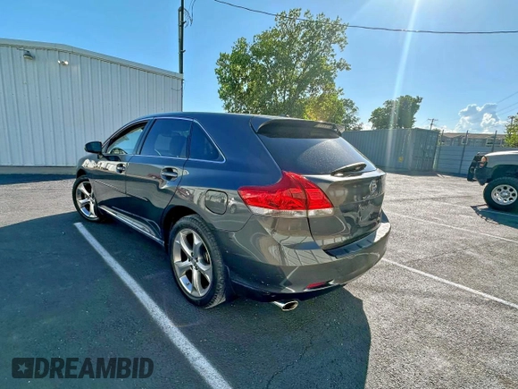 2010 Toyota Venza with VIN 4T3ZK3BB5AU021067, listed as a Copart auction lot 62967925 with 217,567 mi miles and Clean title. Bid and sale history available at DreamBid. Image 3.