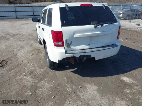 2006 Jeep Grand Cherokee Laredo with VIN 1J4GR48K56C294546, listed as a IAAI auction lot 41672848 with 193,993 mi miles. Bid and sale history available at carsss.com. Image 6.