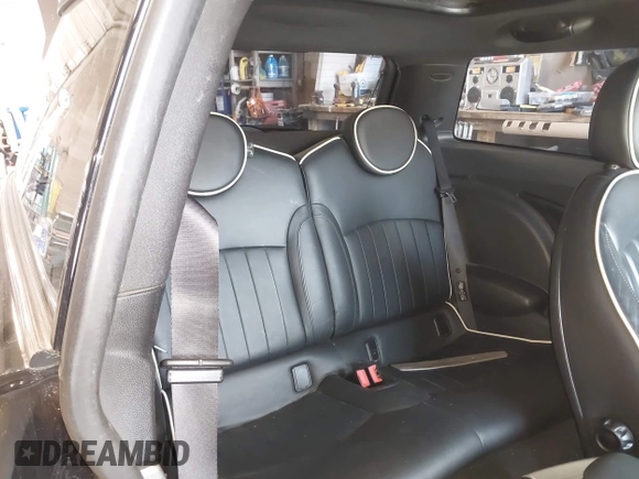 2008 MINI Hardtop S with VIN WMWMF73568TT87273, listed as a IAAI auction lot 41996859 with 107,671 mi miles and . Bid and sale history available at DreamBid. Image 8.