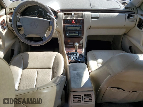 1998 Mercedes-Benz E-Class with VIN WDBJF65F1WA437851, listed as a Copart auction lot 74828054 with 189,748 mi miles and Salvage Title. Bid and sale history available at carsss.com. Image 8.