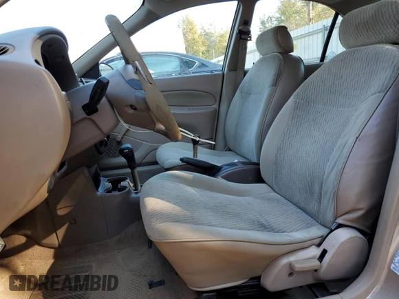 1998 Ford Escort LX with VIN 1FAFP10P5WW124477, listed as a Copart auction lot 88403865 with 227,936 mi miles and Salvage title. Bid and sale history available at DreamBid. Image 7.