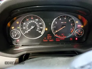 2011 BMW X3 28i with VIN 5UXWX5C5XBL700053, listed as a Copart auction lot 47085185 with 126,929 mi miles and Salvage Title. Bid and sale history available at carsss.com. Image 9.