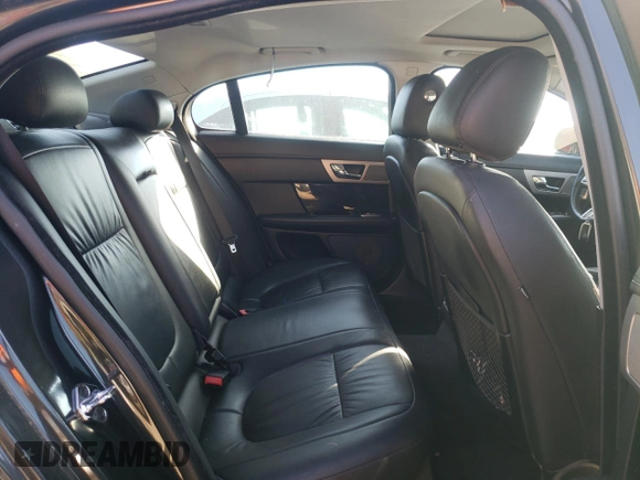 2011 Jaguar XF with VIN SAJWA0FB0BLS14960, listed as a Copart auction lot 43281025 with 63,221 mi miles and Clean Title. Bid and sale history available at DreamBid. Image 10.