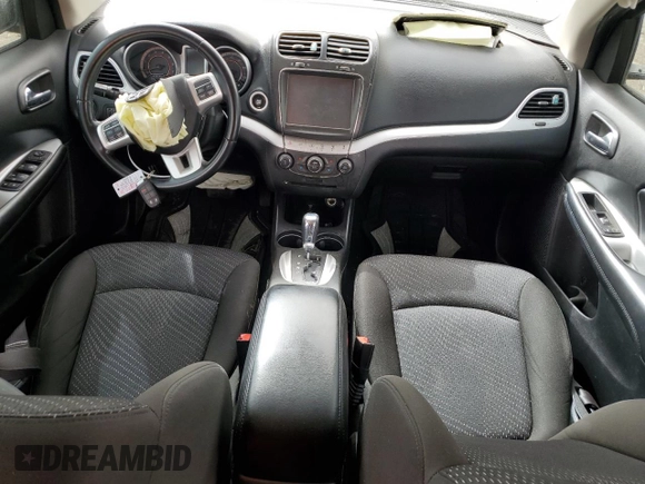 2019 Dodge Journey SE with VIN 3C4PDCBB7KT798117, listed as a Copart auction lot 49695745 with Not Provided miles and Salvage Title. Bid and sale history available at DreamBid. Image 8.