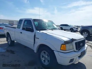 2005 Ford Ranger XL with VIN 1FTYR14U45PA64097, listed as a IAAI auction lot 41827094 with 214,266 mi miles. Bid and sale history available at carsss.com. Image 1.
