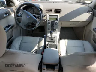 2008 Volvo V50 2.5T R-Design with VIN YV1MJ672382393091, listed as a Copart auction lot 52884685 with 61,939 mi miles and Clean Title. Bid and sale history available at carsss.com. Image 8.
