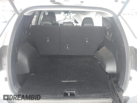 2022 Hyundai Tucson SEL with VIN 5NMJC3AE6NH060475, listed as a IAAI auction lot 41808281 with 94,694 mi miles and . Bid and sale history available at DreamBid. Image 12.