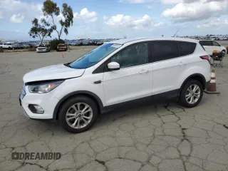 2017 Ford Escape SE with VIN 1FMCU0GD1HUE56308, listed as a Copart auction lot 50808615 with 97,780 mi miles and Salvage Title. Bid and sale history available at carsss.com. Image 1.