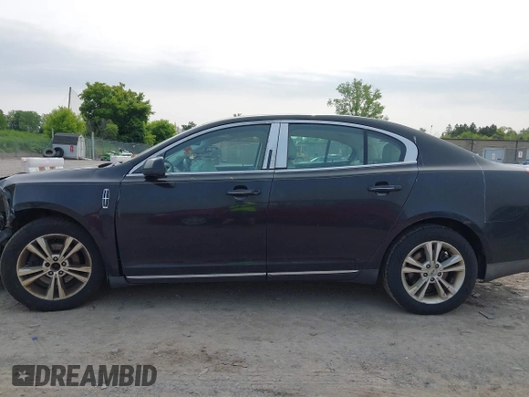 2009 Lincoln MKS with VIN 1LNHM93R19G611743, listed as a IAAI auction lot 42399120 with 210,384 mi miles and . Bid and sale history available at DreamBid. Image 15.