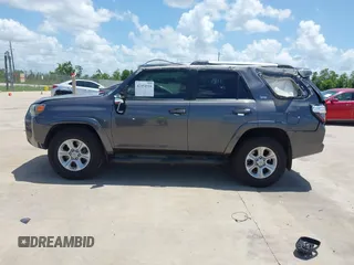 2020 Toyota 4Runner SR5 with VIN JTEZU5JR7L5224133, listed as a IAAI auction lot 42454918 with 116,014 mi miles and . Bid and sale history available at DreamBid. Image 14.
