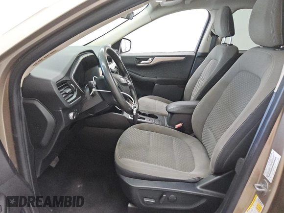 2020 Ford Escape SE z VIN 1FMCU0G61LUA00772, wystawiony jako Copart lot #65851325 z przebiegiem 126 308 mil mil oraz Czysty tytuł • Clean title. Historia ofert i sprzedaży dostępna na DreamBid. Obrazek 7.