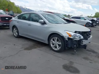 2013 Nissan Altima SV with VIN 1N4AL3AP3DN495947, listed as a IAAI auction lot 42118030 with 155,359 mi miles and . Bid and sale history available at carsss.com. Image 1.